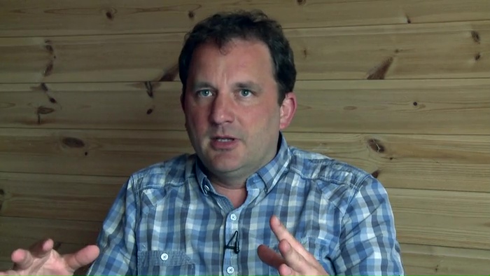 Successful projects has to show more nuances of reality